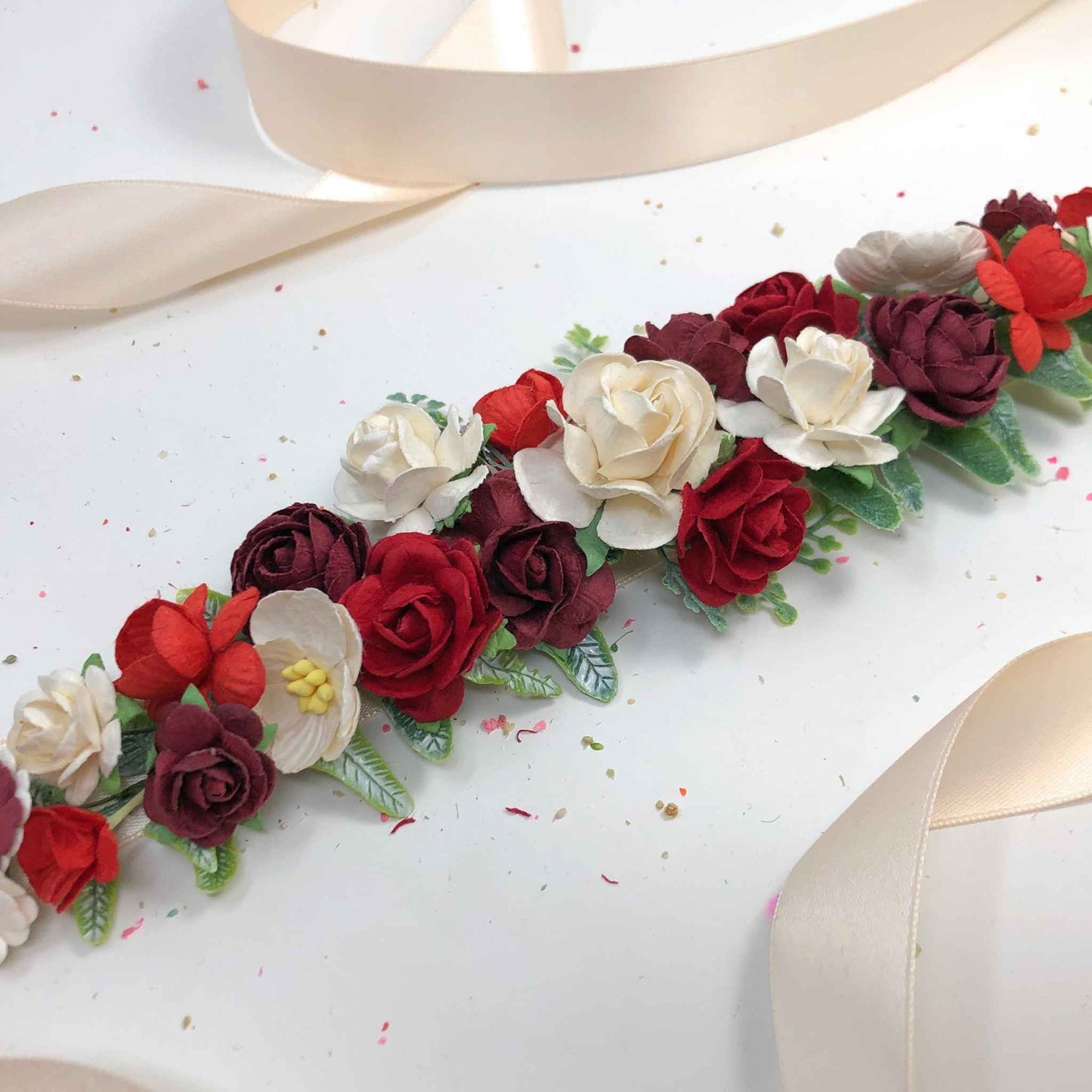 Red and White Flower Belt for Christmas Party